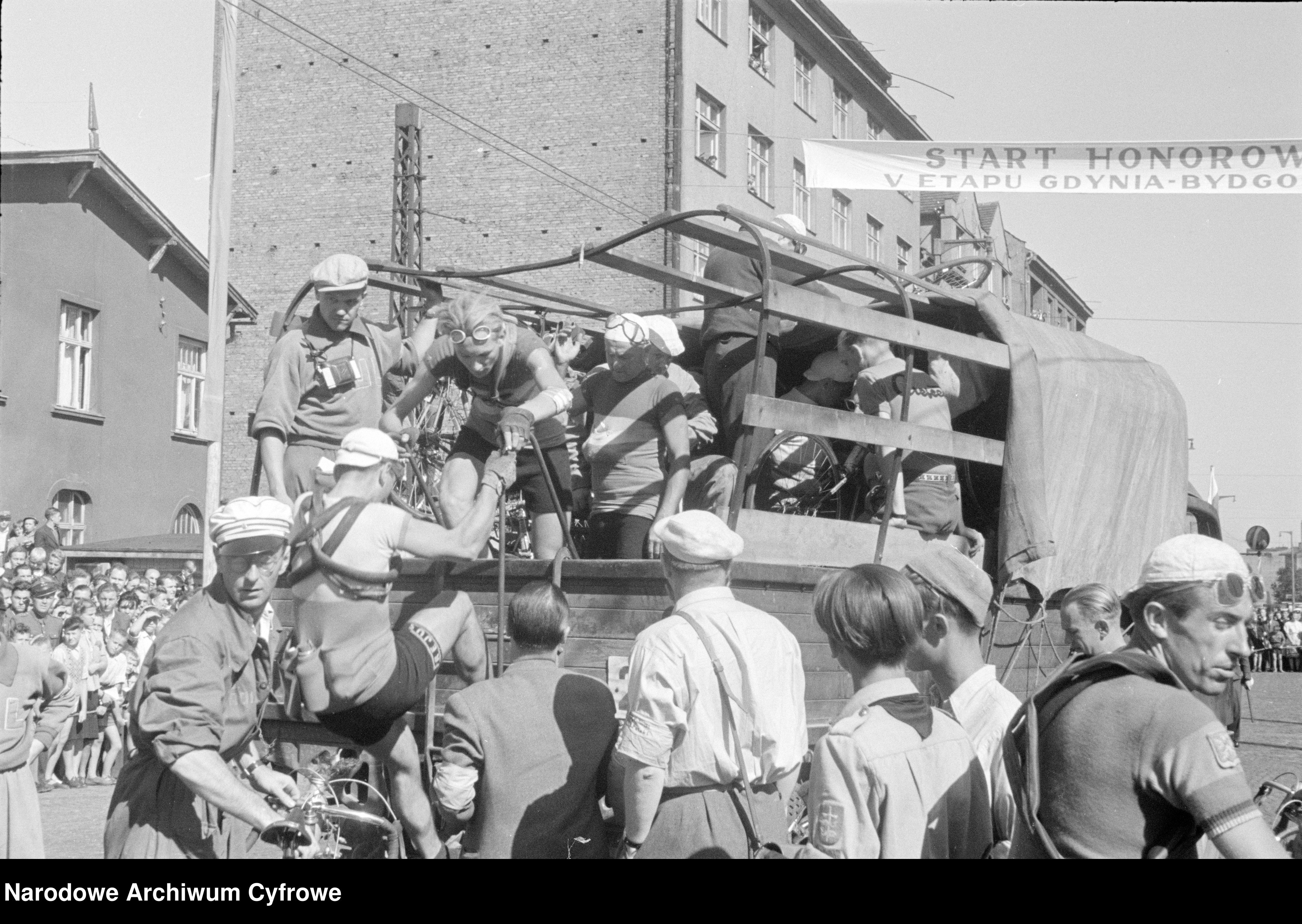 źródło: Narodowe Archiwum Cyfrowe