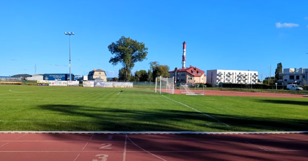 stadion Orląt Reda/kadr z filmiku