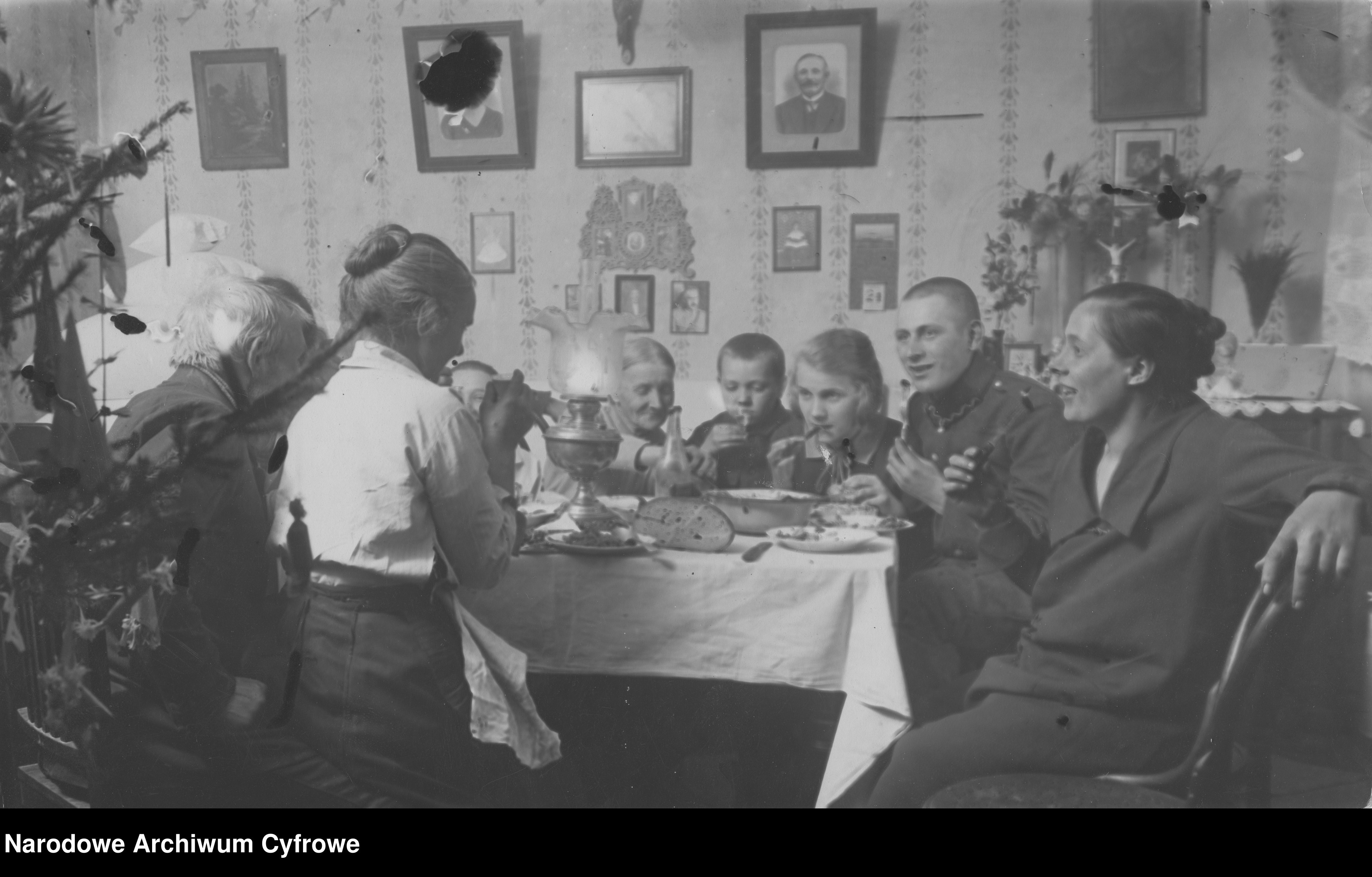 źródło: Narodowe Archiwum Cyfrowe