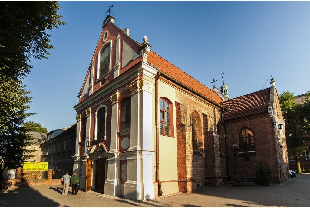 To jeden z najstarszych budynków Wejherowo. Kościół klasztorny w 1643 roku ufundował Jakub Wejher